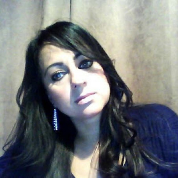 Meet your Posher, Sonia - Picture 1 of 1